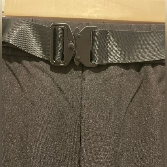 Sixth June Paris utilitarian style black joggers size M EUC - Picture 2 of 11